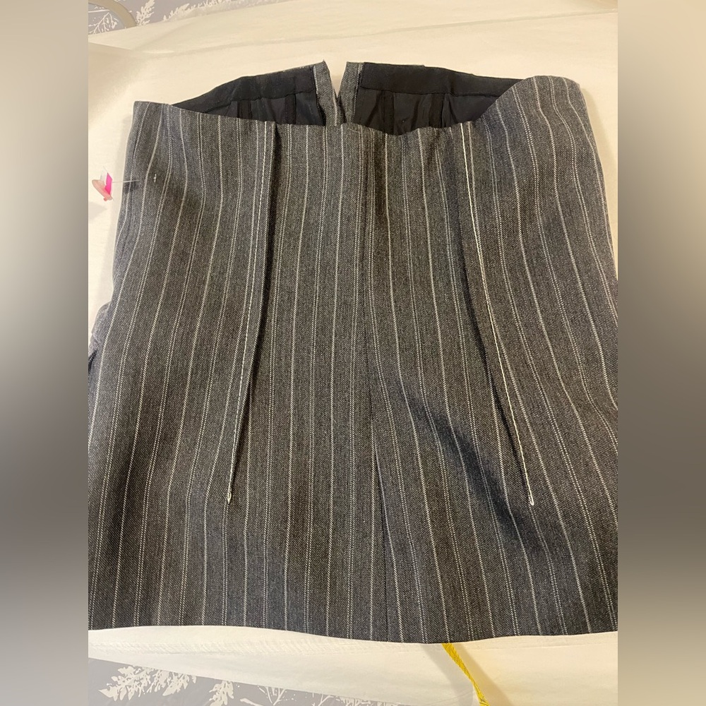 NWOT: SIMKHAI Gray Pinstripe Bustier Strapless Top Size 10 - Picture 8 of 13